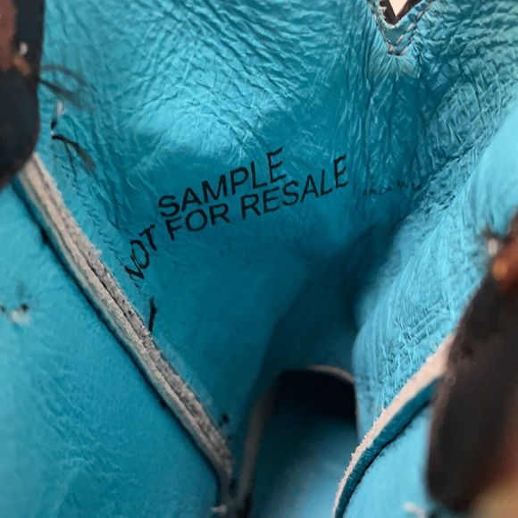 ARIAT Gypsy Soule Indian Feathered Sugar Skull Cowboy boots Don’t Walk In Fear 7 - Picture 11 of 11